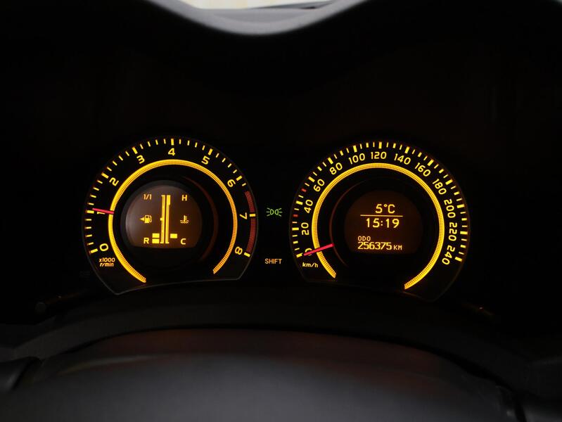 Toyota Auris vaihtoauto