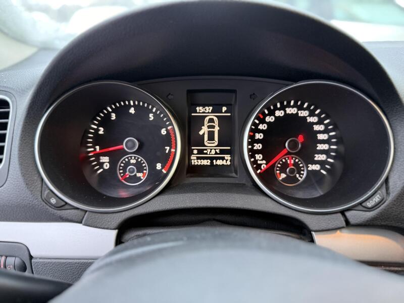 Volkswagen Golf vaihtoauto