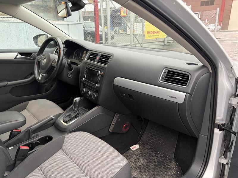 Volkswagen Jetta vaihtoauto