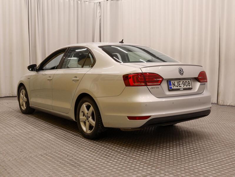 Volkswagen Jetta vaihtoauto