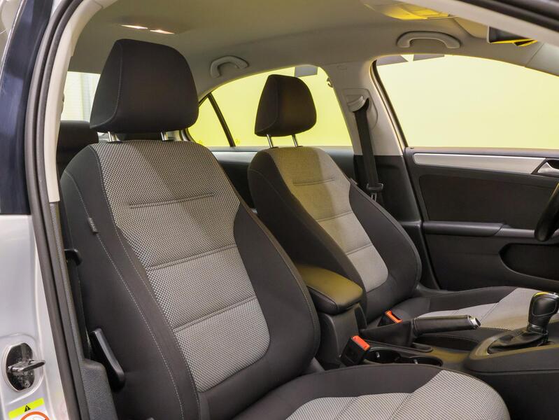 Volkswagen Jetta vaihtoauto