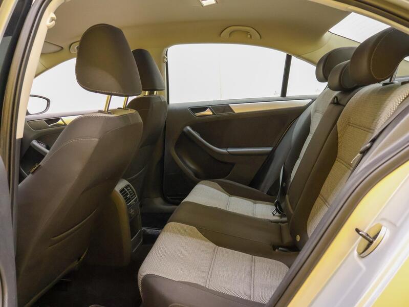 Volkswagen Jetta vaihtoauto