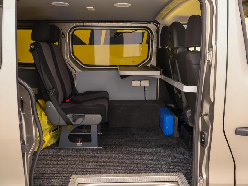 Opel Vivaro vaihtoauto