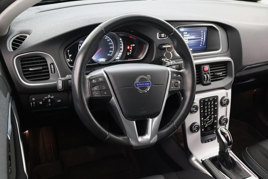 Volvo V40 vaihtoauto