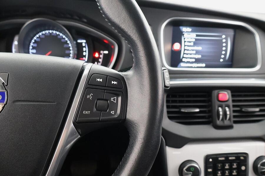 Volvo V40 vaihtoauto