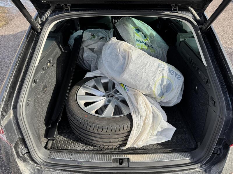 Skoda Superb vaihtoauto