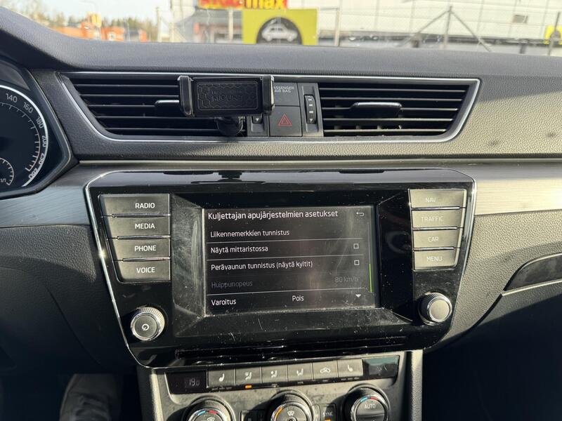 Skoda Superb vaihtoauto