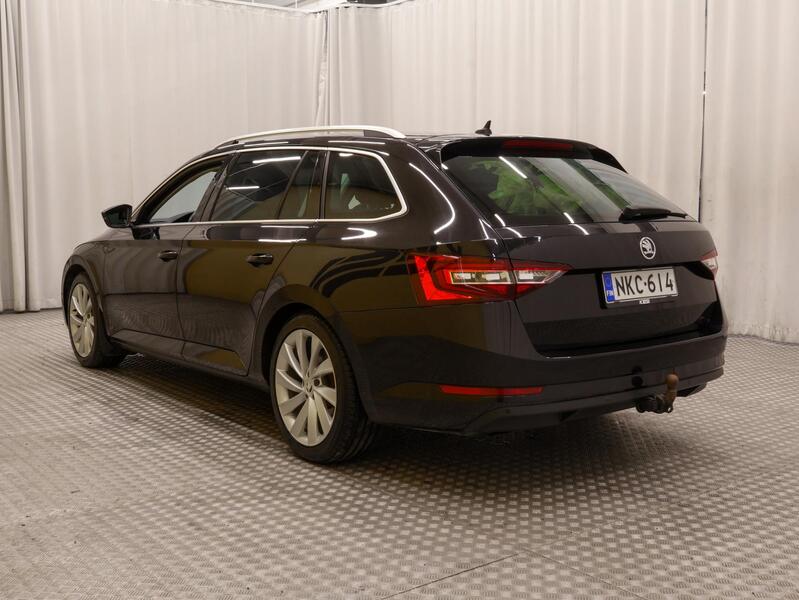 Skoda Superb vaihtoauto