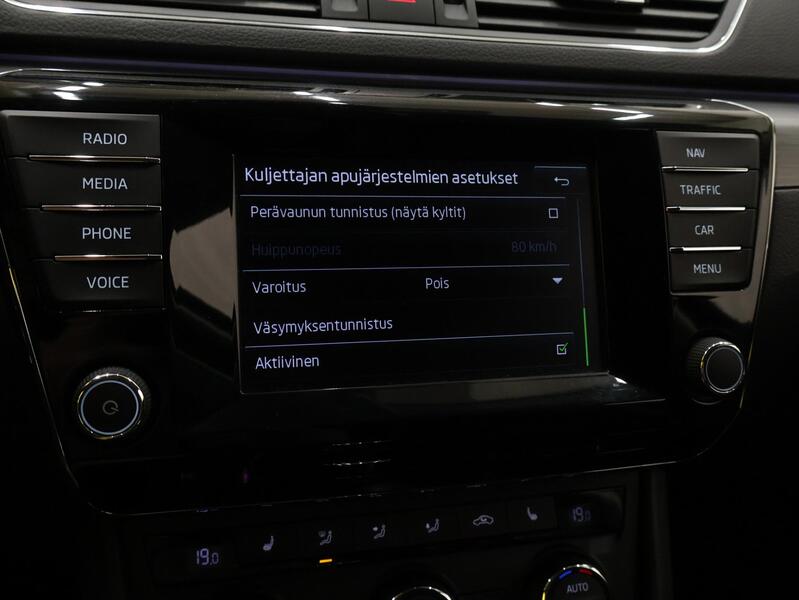 Skoda Superb vaihtoauto