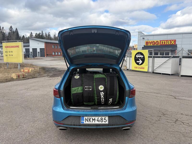 SEAT Leon ST vaihtoauto