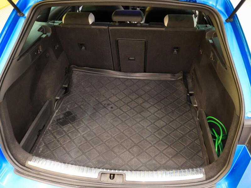 SEAT Leon ST vaihtoauto