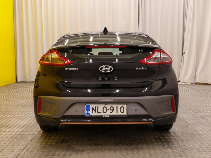 Hyundai IONIQ electric vaihtoauto