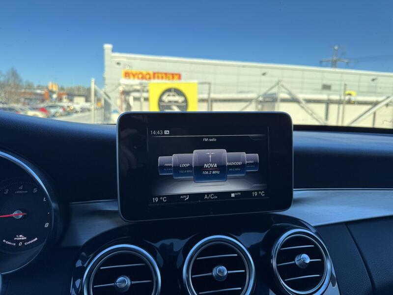 Mercedes-Benz C vaihtoauto