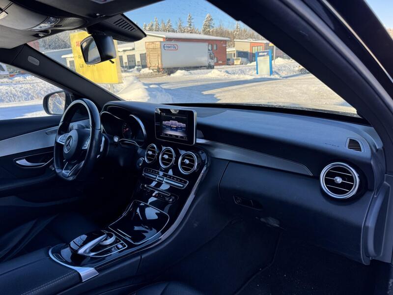 Mercedes-Benz C vaihtoauto