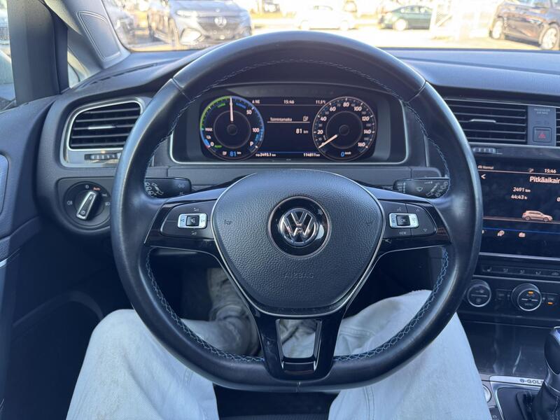 Volkswagen Golf vaihtoauto