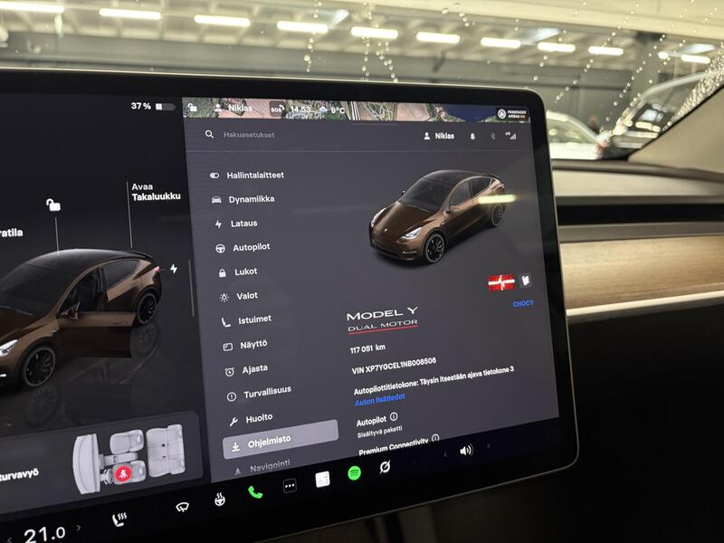 Tesla Model Y vaihtoauto
