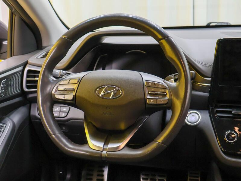 Hyundai IONIQ plug-in vaihtoauto