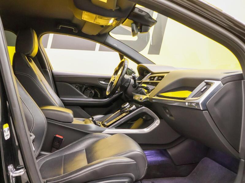 Jaguar I-PACE vaihtoauto