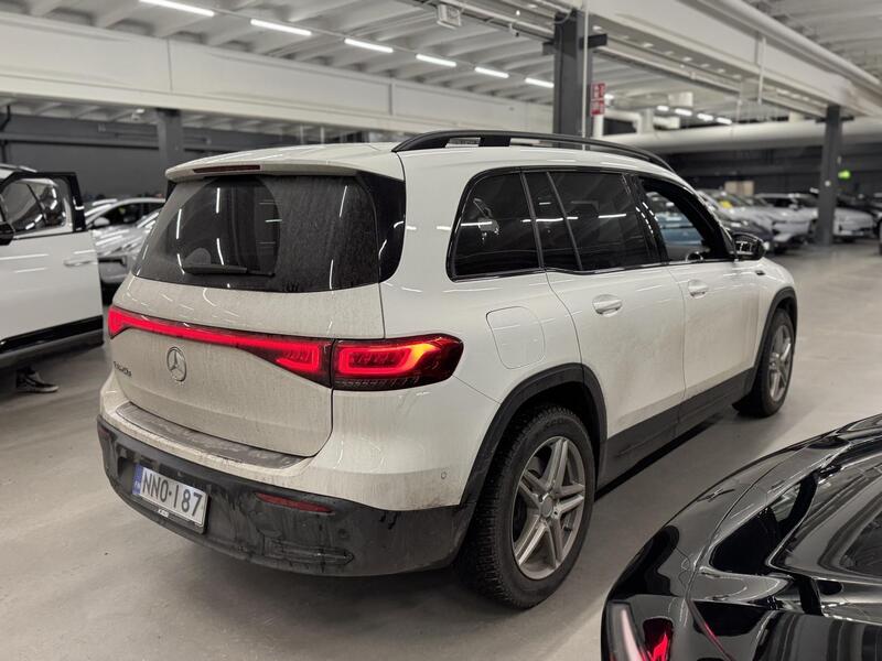 Mercedes-Benz EQB vaihtoauto