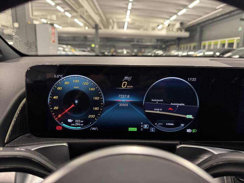 Mercedes-Benz EQB vaihtoauto