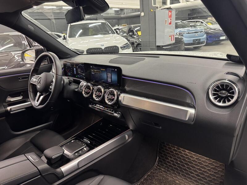 Mercedes-Benz EQB vaihtoauto