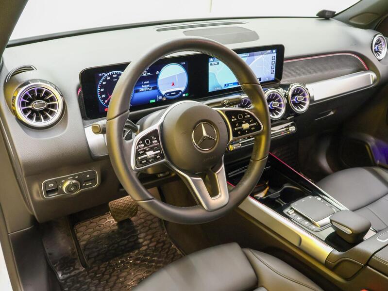 Mercedes-Benz EQB vaihtoauto