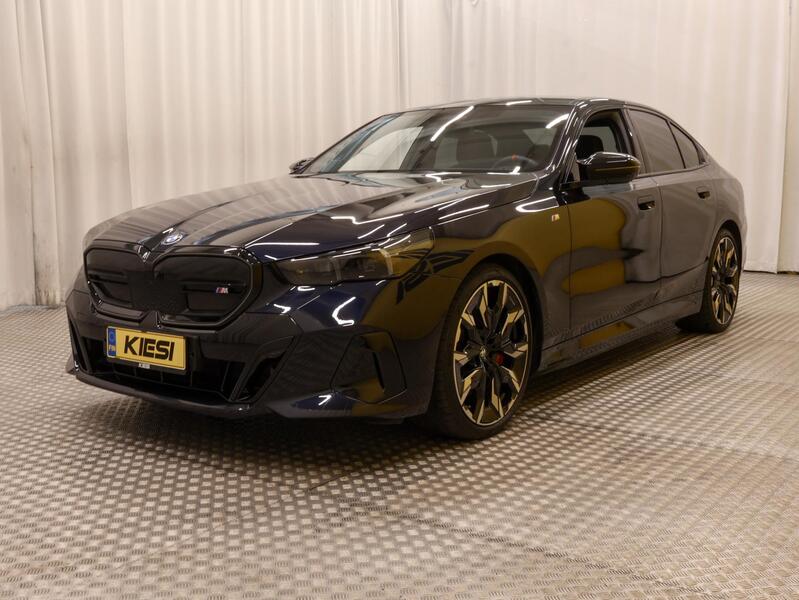 BMW i5 M60 vaihtoauto