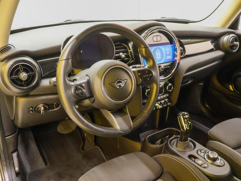 Mini Cooper vaihtoauto