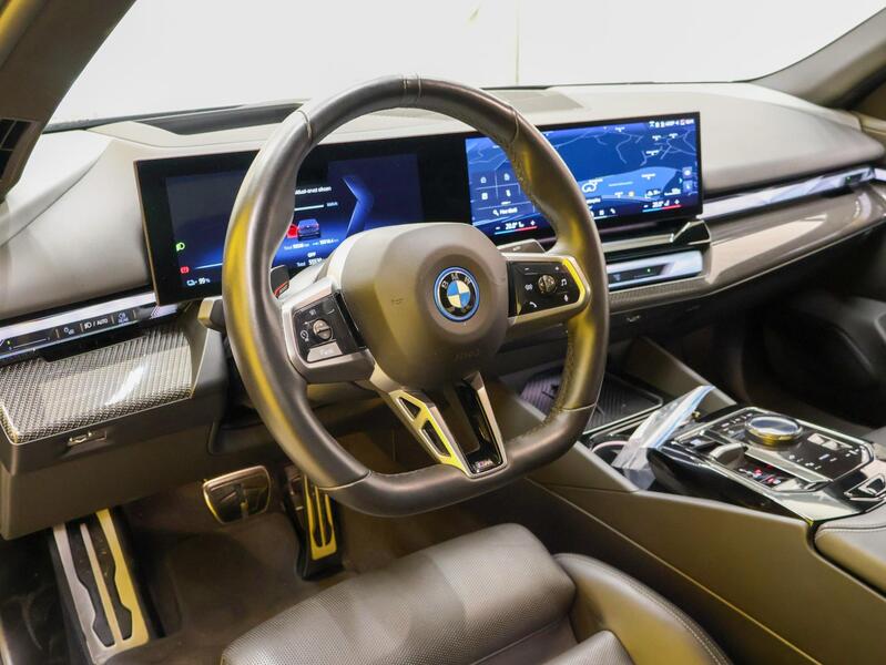 BMW i5 vaihtoauto