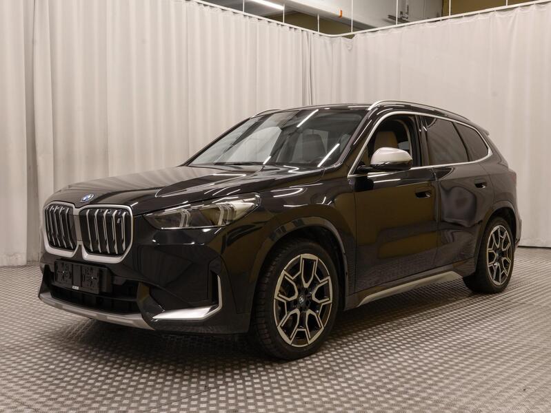 BMW iX1 vaihtoauto