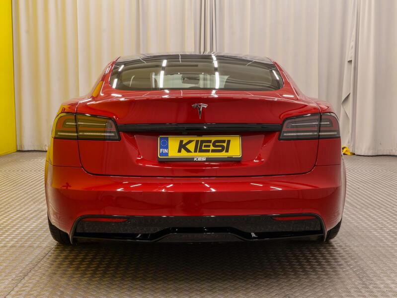 Tesla Model S vaihtoauto