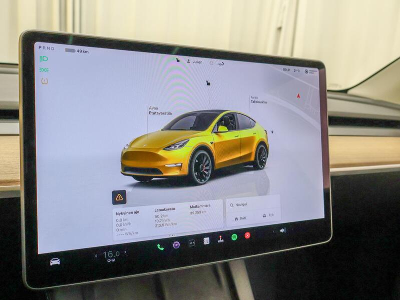Tesla Model Y vaihtoauto