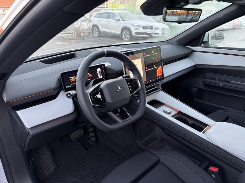 Polestar 4 vaihtoauto