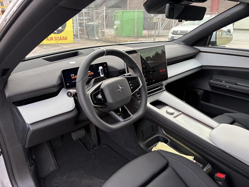 Polestar 4 vaihtoauto