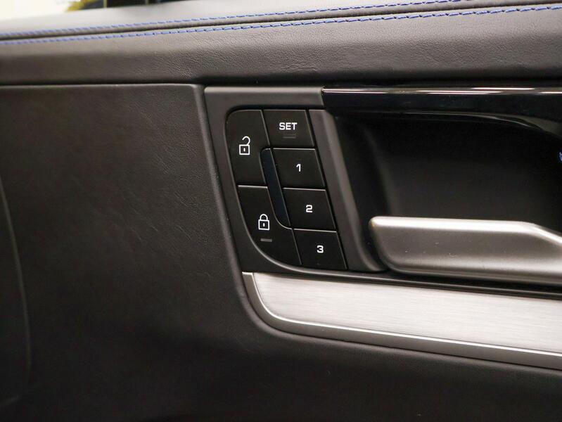 Porsche Cayenne vaihtoauto