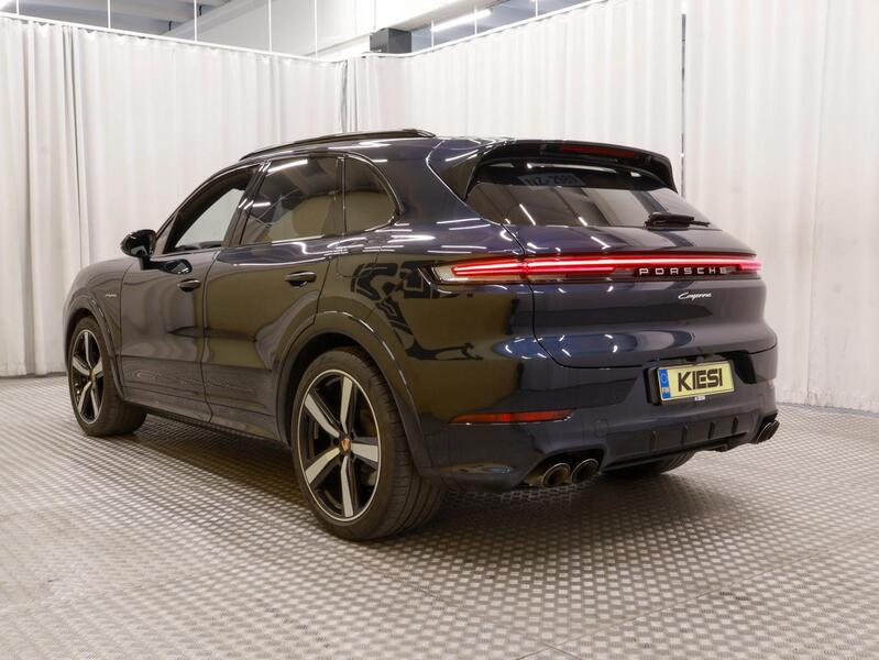 Porsche Cayenne vaihtoauto