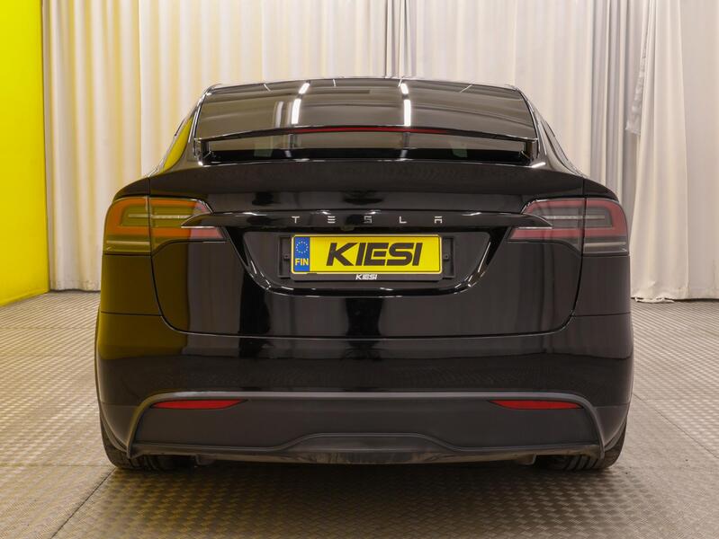 Tesla Model X vaihtoauto