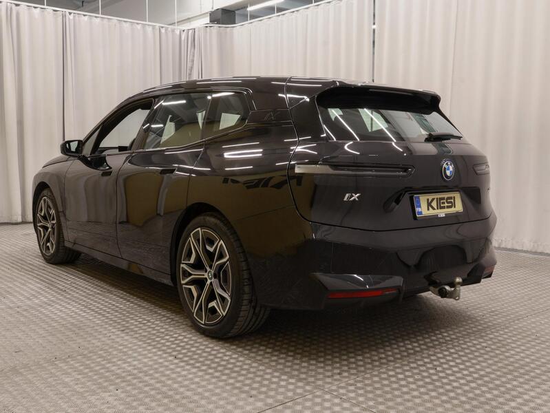 BMW iX vaihtoauto