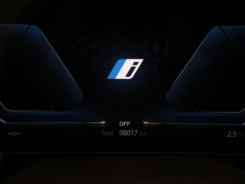 BMW iX vaihtoauto