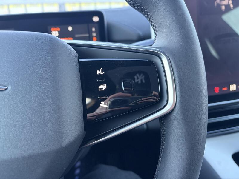 Polestar 4 vaihtoauto