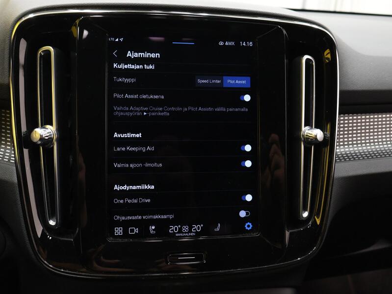 Volvo XC40 vaihtoauto