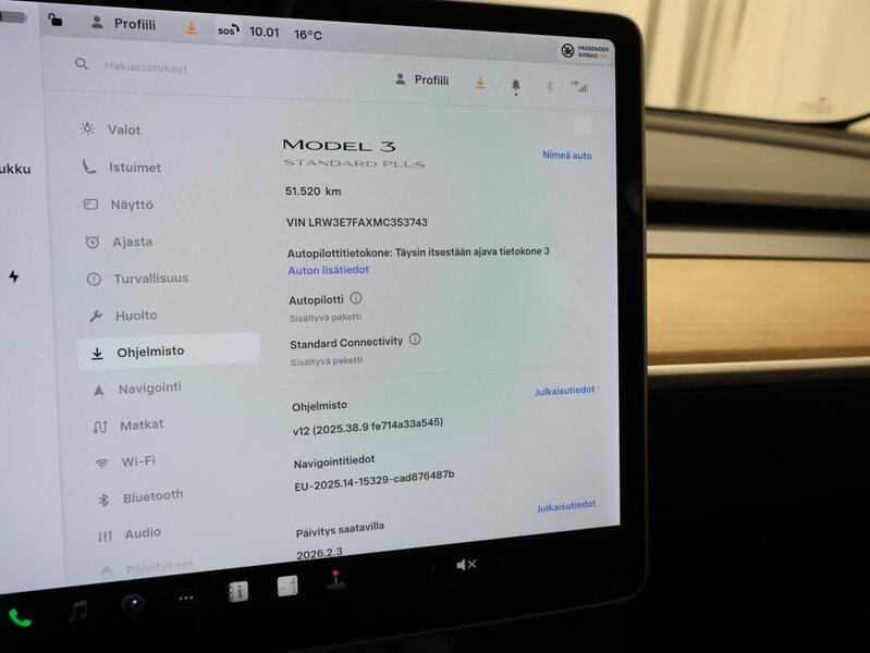 Tesla Model 3 vaihtoauto