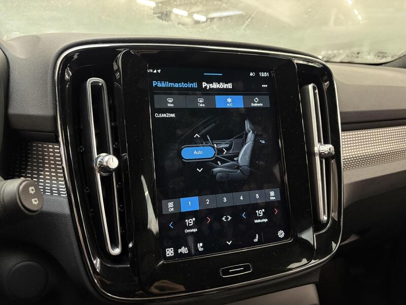 Volvo XC40 vaihtoauto