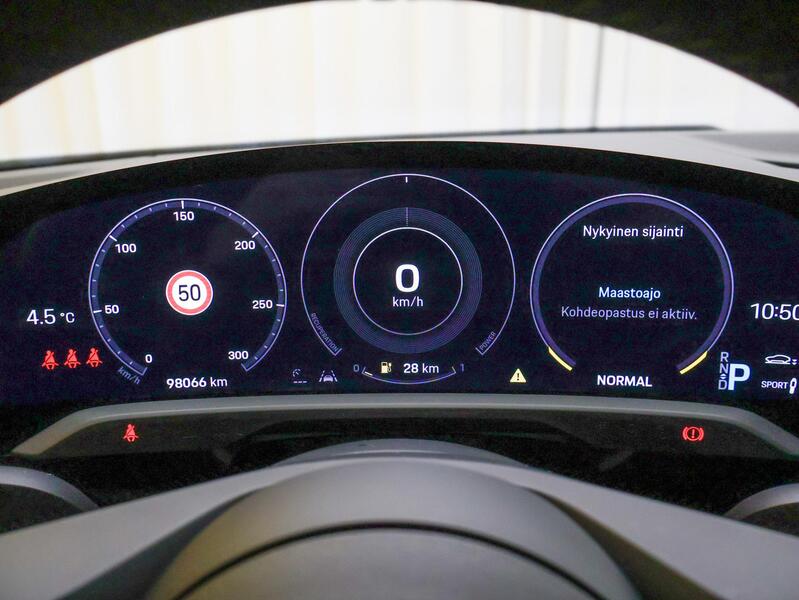 Porsche Taycan vaihtoauto