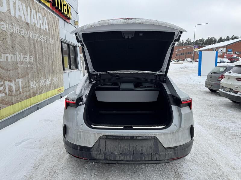 Polestar 4 vaihtoauto