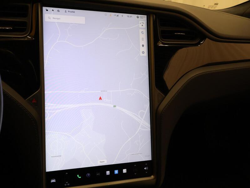 Tesla Model S vaihtoauto