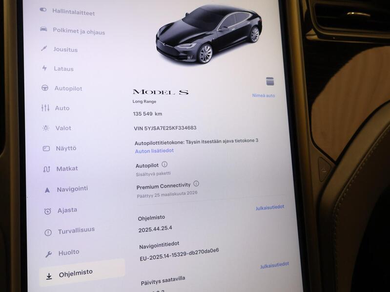 Tesla Model S vaihtoauto