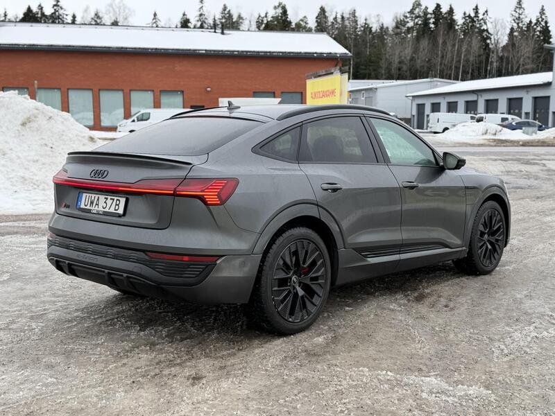 Audi Q8 e-tron vaihtoauto