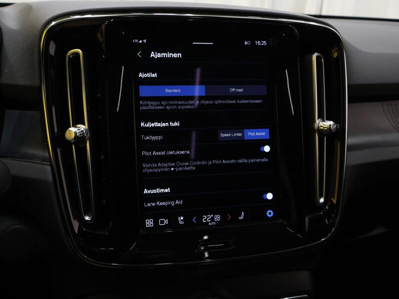 Volvo C40 vaihtoauto