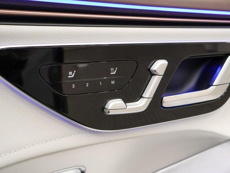 Mercedes-Benz EQE vaihtoauto